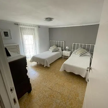 Cal Robert Apartment *