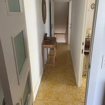 Cal Robert Apartment